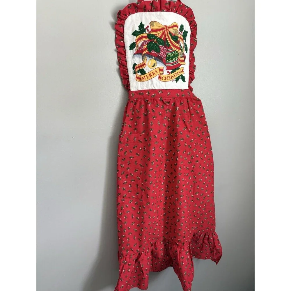 Christmas Apron 80s/90’s Quilted Red Bib Holly Retro Ruffle Holiday Baking VTG